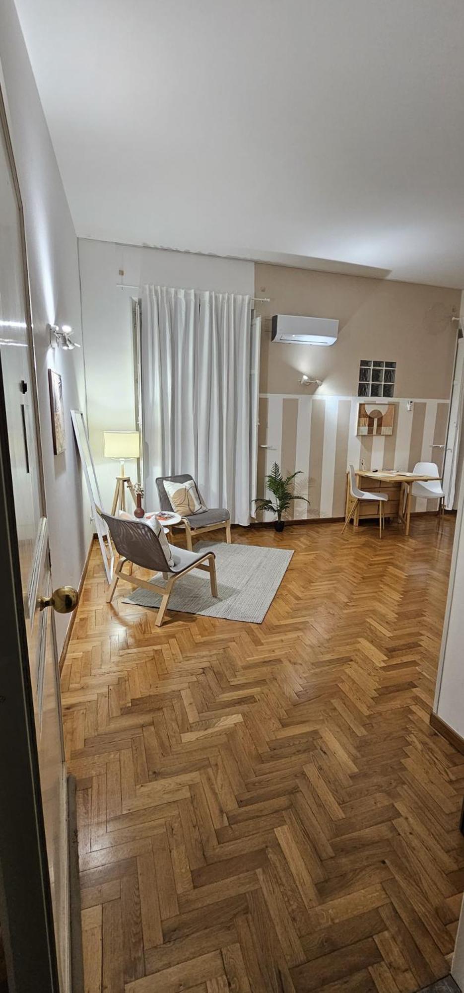 Cathedral Apartment